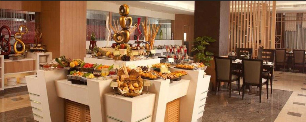 Radisson Blu Suites Ґурґаон Екстер'єр фото